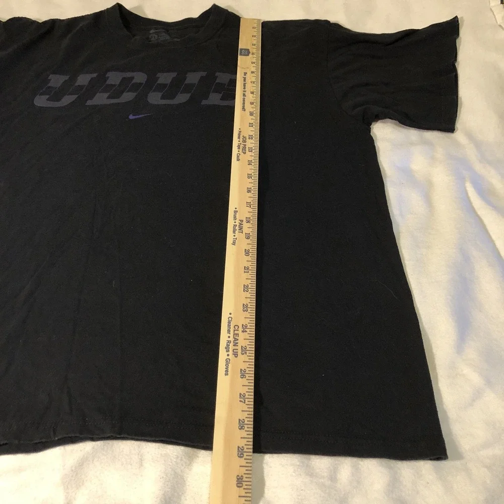 Washington Huskies Nike UDUB Black T-shirt XL Preppy Classic